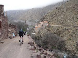 mountain bike decent berber village